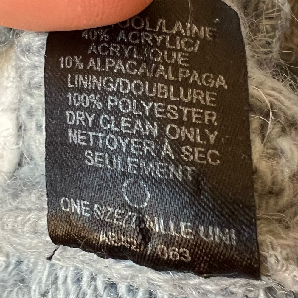 THE NORTH FACE. Fleece lined, grey, knit hat. - Picture 3 of 3